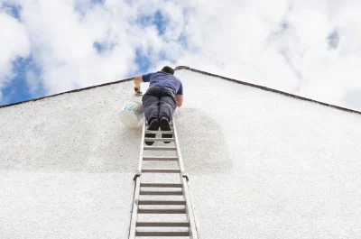 Peinture extérieure à Fresnes-sur-Escaut — façades et ravalement